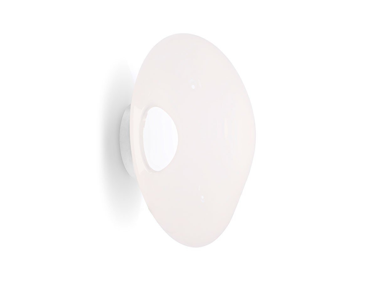 【トム ディクソン/Tom Dixon / GOODS】のMelt Surface LED / メルト サーフェイス 内蔵LED ブラケット仕様 インテリア・キッズ・メンズ・レディースファッション・服の通販 founy(ファニー) 　ガラス　Glass, Glassware　ハンド　Hand, Handmade　フェイス　Face, Facial Design　フロント　Front, Front Design　送料無料　Free Shipping　ホーム・キャンプ・アウトドア・お取り寄せ　Home Living / Home & Lifestyle / Camping Gear / Outdoor Camping　家具・インテリア　Home Furniture & Interior. Stylish & Functional Living Spaces　ライト・照明　Lamps & Lighting Fixtures　オパール|ID: prp329100000008800 ipo3291000000036807197