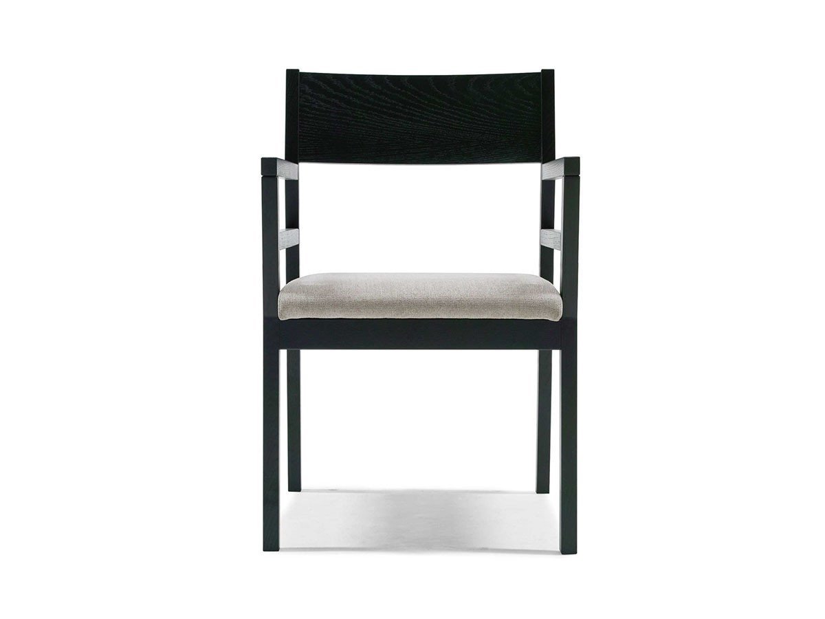 【マスターウォール/MASTERWAL / GOODS】のGRAY S ARM CHAIR / グレイズ アームチェア インテリア・キッズ・メンズ・レディースファッション・服の通販 founy(ファニー) 　送料無料　Free Shipping　ホーム・キャンプ・アウトドア・お取り寄せ　Home,Garden,Outdoor,Camping Gear　家具・インテリア　Furniture　チェア・椅子　Chair　ダイニングチェア　Dining Chair　ホーム・キャンプ・アウトドア・お取り寄せ　Home,Garden,Outdoor,Camping Gear　家具・インテリア　Furniture　チェア・椅子　Chair　アームチェア　Armchair　張地:サブリム 05ベージュ(ファブリック3)、フレーム:オーク(ブラックウレタン塗装)<&g|ID: prp329100000008901 ipo3291000000030175092