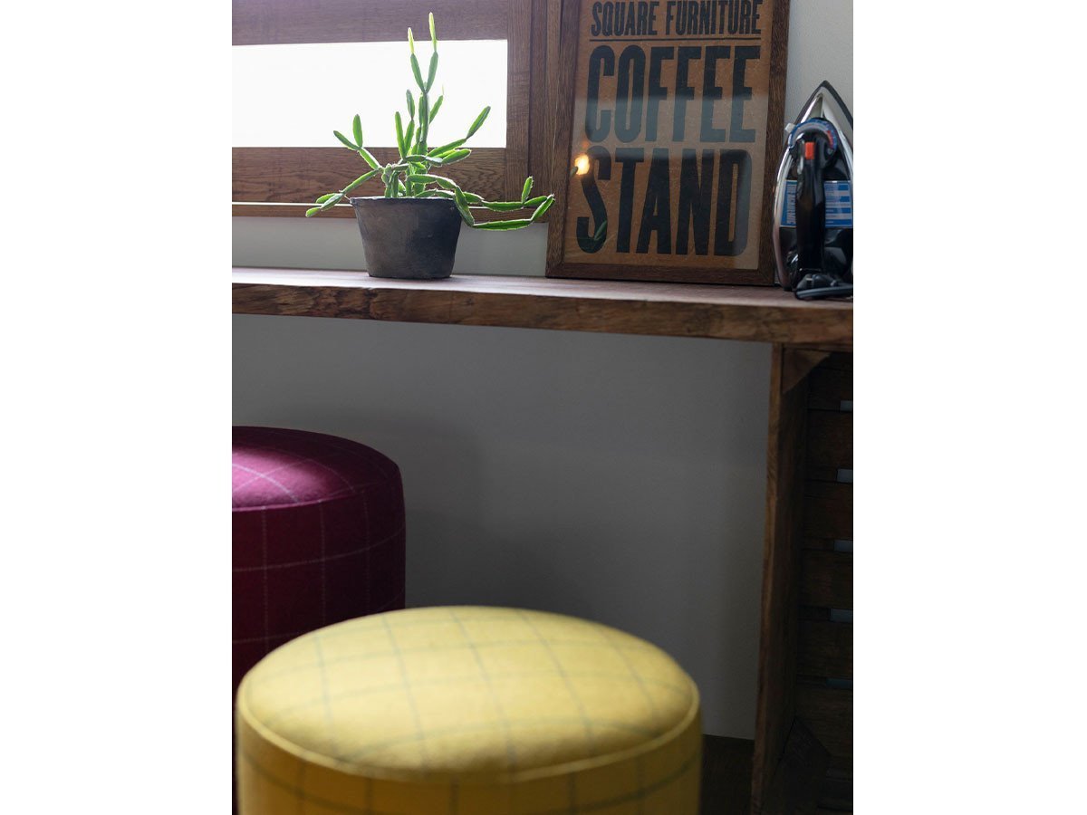 【スウィッチ/SWITCH / GOODS】のColumn stool L / コラム スツール Lサイズ インテリア・キッズ・メンズ・レディースファッション・服の通販 founy(ファニー) 　送料無料　Free Shipping　ホーム・キャンプ・アウトドア・お取り寄せ　Home Living / Home & Lifestyle / Camping Gear / Outdoor Camping　家具・インテリア　Home Furniture & Interior. Stylish & Functional Living Spaces　チェア・椅子　Seating & Chairs　スツール・バースツール　Stools & Bar Stools　参考イメージ|ID: prp329100000008924 ipo3291000000034525749