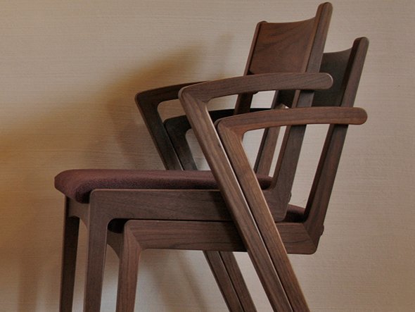【ナガノインテリア/NAGANO INTERIOR / GOODS】のLARGO TASTO arm chair / ラーゴ タスト アームチェア DC315-1W(板座) インテリア・キッズ・メンズ・レディースファッション・服の通販 founy(ファニー) 　送料無料　Free Shipping　コンパクト　Compact, Small Size　ホーム・キャンプ・アウトドア・お取り寄せ　Home Living / Home & Lifestyle / Camping Gear / Outdoor Camping　家具・インテリア　Home Furniture & Interior. Stylish & Functional Living Spaces　チェア・椅子　Seating & Chairs　ダイニングチェア・木製チェア　Dining Chairs　ホーム・キャンプ・アウトドア・お取り寄せ　Home Living / Home & Lifestyle / Camping Gear / Outdoor Camping　家具・インテリア　Home Furniture & Interior. Stylish & Functional Living Spaces　チェア・椅子　Seating & Chairs　アームチェア・アクセントチェア　Armchairs & Accent Chairs　張地:F417(ファブリック / Aランク)、ウッド:ウォールナット材 WN(ウレタン塗装)|ID: prp329100000008971 ipo3291000000033617441