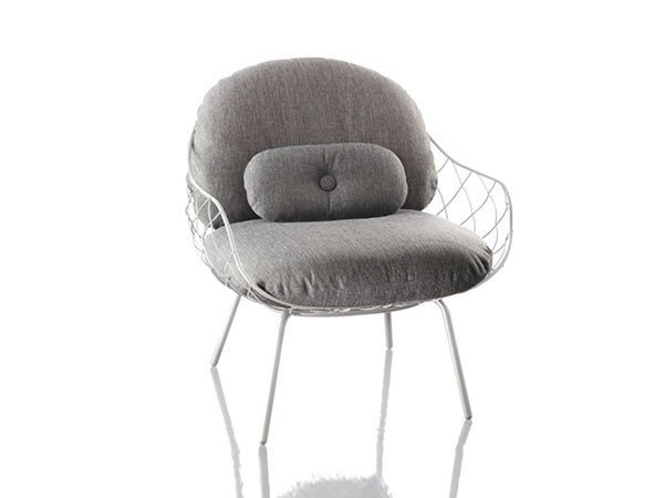 【マジス/MAGIS / GOODS】のPINA Low Chair / ピーニャ ローチェア(屋外仕様) 人気、トレンドファッション・服の通販 founy(ファニー) 　送料無料　Free Shipping　クッション　Cushion　ファブリック　Fabric　フレーム　Flame　ワイヤー　Wire　ホーム・キャンプ・アウトドア・お取り寄せ　Home,Garden,Outdoor,Camping Gear　家具・インテリア　Furniture　チェア・椅子　Chair　ラウンジチェア　Lounge Chair　ホーム・キャンプ・アウトドア・お取り寄せ　Home,Garden,Outdoor,Camping Gear　家具・インテリア　Furniture　チェア・椅子　Chair　ローチェア・座椅子　Low Chair/Seat Chair　other-2|ID: prp329100000009071 ipo3291000000031545458