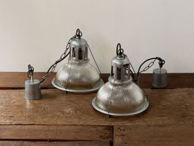 【アクメファニチャー /ACME Furniture / GOODS】のBODIE INDUSTRY LAMP / ボディ インダストリーランプ 人気、トレンドファッション・服の通販 founy(ファニー) 送料無料 Free Shipping ガラス Glass, Glassware チェーン Chain, Chain Strap ヴィンテージ Vintage Style ホーム・キャンプ・アウトドア・お取り寄せ Home Living / Home & Lifestyle / Camping Gear / Outdoor Camping 家具・インテリア Home Furniture & Interior. Stylish & Functional Living Spaces ライト・照明 Lamps & Lighting Fixtures ペンダントライト・吊り下げ照明 Pendant Light / Hanging Light Fixture |ID:prp329100000009131