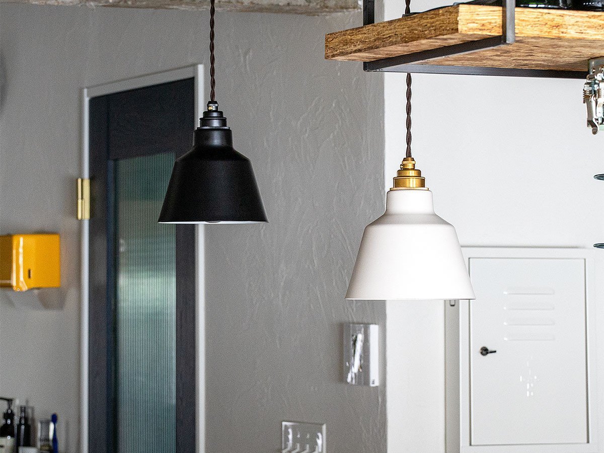 【フライミーパーラー/FLYMEe Parlor / GOODS】のPendant Light / ペンダントライト #105499 人気、トレンドファッション・服の通販 founy(ファニー) 　シンプル　Simple, Minimal　バランス　Balance, Style Balance　リラックス　Relax, Relaxed Fit　ホーム・キャンプ・アウトドア・お取り寄せ　Home Living / Home & Lifestyle / Camping Gear / Outdoor Camping　家具・インテリア　Home Furniture & Interior. Stylish & Functional Living Spaces　ライト・照明　Lamps & Lighting Fixtures　ペンダントライト・吊り下げ照明　Pendant Light / Hanging Light Fixture　other-2|ID: prp329100000009146 ipo3291000000031542751