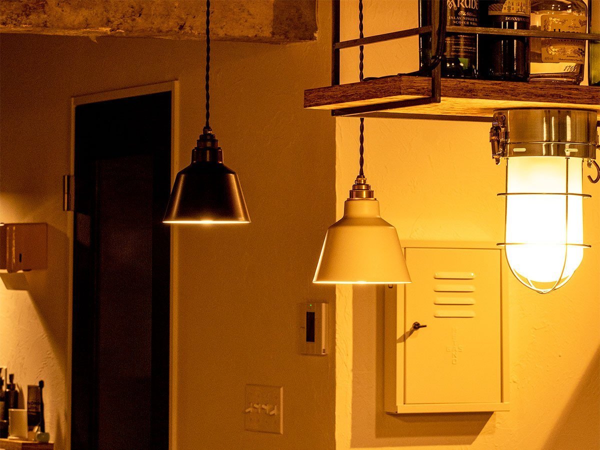 【フライミーパーラー/FLYMEe Parlor / GOODS】のPendant Light / ペンダントライト #105499 人気、トレンドファッション・服の通販 founy(ファニー) 　シンプル　Simple, Minimal　バランス　Balance, Style Balance　リラックス　Relax, Relaxed Fit　ホーム・キャンプ・アウトドア・お取り寄せ　Home Living / Home & Lifestyle / Camping Gear / Outdoor Camping　家具・インテリア　Home Furniture & Interior. Stylish & Functional Living Spaces　ライト・照明　Lamps & Lighting Fixtures　ペンダントライト・吊り下げ照明　Pendant Light / Hanging Light Fixture　other-3|ID: prp329100000009146 ipo3291000000031542752