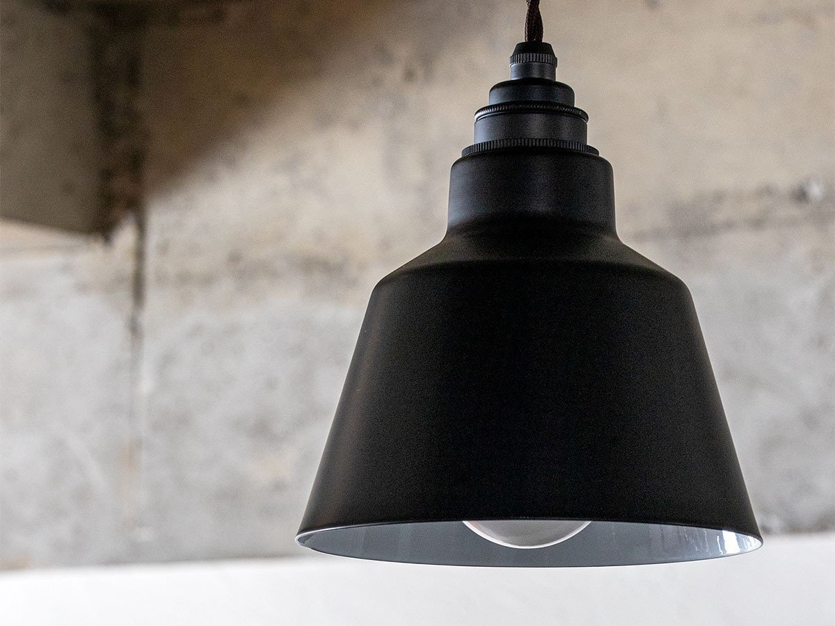 【フライミーパーラー/FLYMEe Parlor / GOODS】のPendant Light / ペンダントライト #105499 人気、トレンドファッション・服の通販 founy(ファニー) 　シンプル　Simple, Minimal　バランス　Balance, Style Balance　リラックス　Relax, Relaxed Fit　ホーム・キャンプ・アウトドア・お取り寄せ　Home Living / Home & Lifestyle / Camping Gear / Outdoor Camping　家具・インテリア　Home Furniture & Interior. Stylish & Functional Living Spaces　ライト・照明　Lamps & Lighting Fixtures　ペンダントライト・吊り下げ照明　Pendant Light / Hanging Light Fixture　other-5|ID: prp329100000009146 ipo3291000000031542754