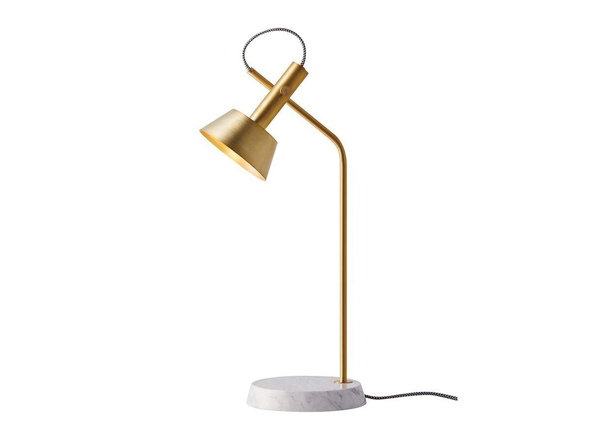 【フライミーパーラー/FLYMEe Parlor / GOODS】のDesk Lamp / デスクランプ #100230 インテリア・キッズ・メンズ・レディースファッション・服の通販 founy(ファニー) 　送料無料　Free Shipping　スリム　Slim　デスク　Desk　フォルム　Form　ホーム・キャンプ・アウトドア・お取り寄せ　Home,Garden,Outdoor,Camping Gear　家具・インテリア　Furniture　ライト・照明　Lighting & Light Fixtures　デスクライト・テーブルライト　Desk Light/Table Light　ブラス + ホワイト|ID: prp329100000009234 ipo3291000000030239417