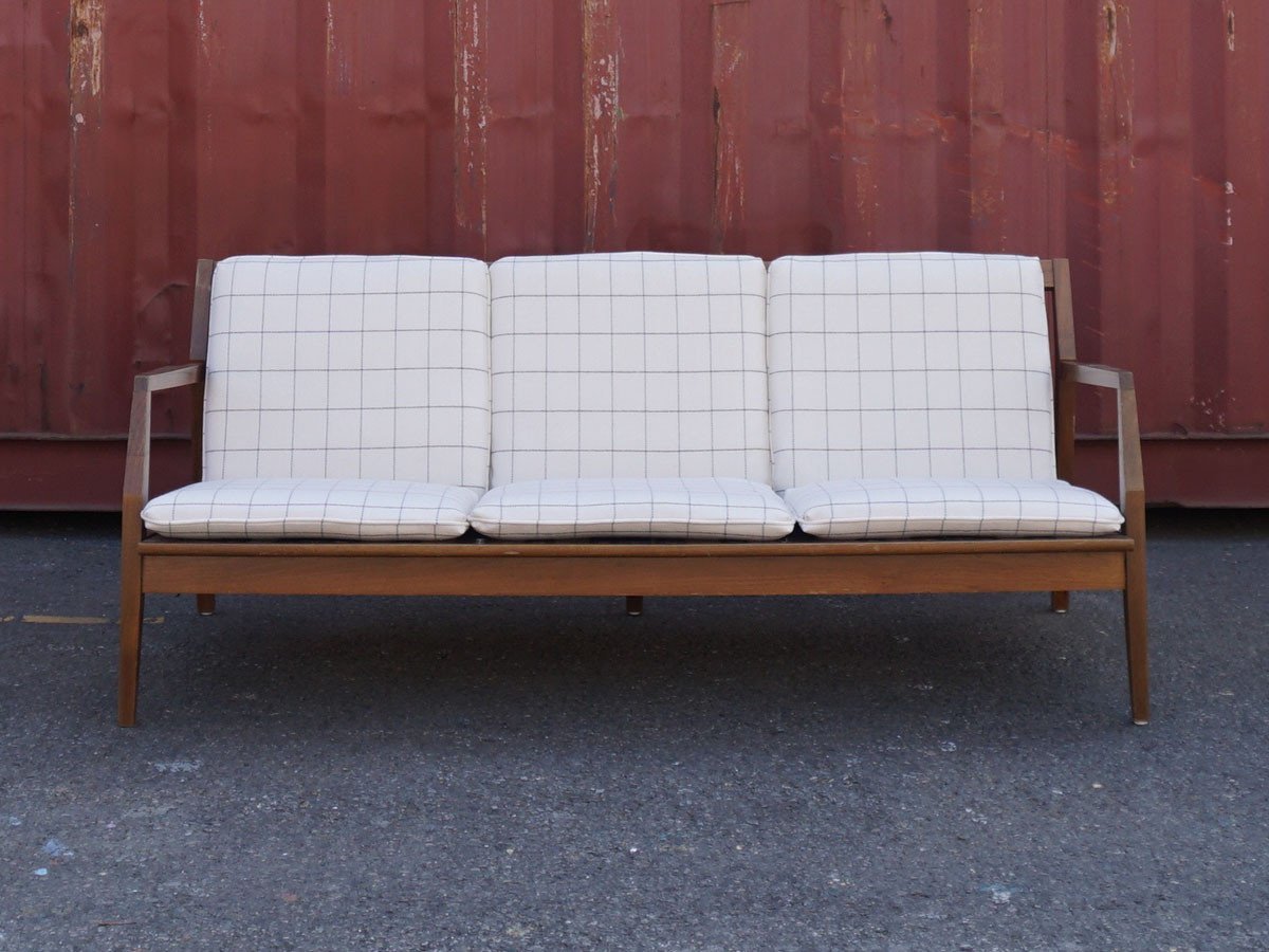 【リ ストア フィクスチャー ユナイテッドアローズ/RE : Store Fixture UNITED ARROWS LTD. / GOODS】のTattersall Check Sofa / タッターソールチェック ソファ インテリア・キッズ・メンズ・レディースファッション・服の通販 founy(ファニー) 　ウッド　Wood　クッション　Cushion　ダメージ　Damage　ファブリック　Fabric　フレーム　Flame　ホーム・キャンプ・アウトドア・お取り寄せ　Home,Garden,Outdoor,Camping Gear　家具・インテリア　Furniture　ソファー　Sofa　-|ID: prp329100000009245 ipo3291000000028573175