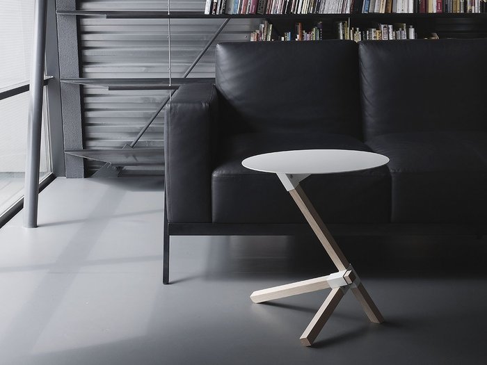 【デュエンデ/DUENDE / GOODS】のTRE / トレ サイドテーブル インテリア・キッズ・メンズ・レディースファッション・服の通販 founy(ファニー) https://founy.com/ 送料無料 Free Shipping テーブル Table, Dining Table バランス Balance, Style Balance ホーム・キャンプ・アウトドア・お取り寄せ Home Living / Home & Lifestyle / Camping Gear / Outdoor Camping 家具・インテリア Home Furniture & Interior. Stylish & Functional Living Spaces テーブル Dining, Coffee & Side Tables サイドテーブル・ナイトテーブル Side & End Tables |ID: prp329100000009257 ipo3291000000036861273