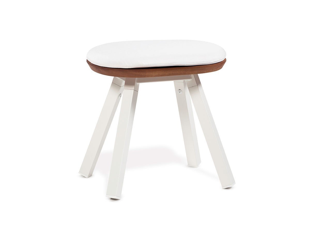 【アールエスバルセロナ/RS BARCELONA / GOODS】のYOU AND ME COLLECTION CUSHIONS / ユーアンドミー コレクション クッション 50 スツール インテリア・キッズ・メンズ・レディースファッション・服の通販 founy(ファニー) 　送料無料　Free Shipping　アウトドア　Outdoor Clothing　クッション　Cushion, Throw Pillow　コレクション　Collection, Seasonal Line　ホーム・キャンプ・アウトドア・お取り寄せ　Home Living / Home & Lifestyle / Camping Gear / Outdoor Camping　家具・インテリア　Home Furniture & Interior. Stylish & Functional Living Spaces　チェア・椅子　Seating & Chairs　スツール・バースツール　Stools & Bar Stools　張地:SUMELLA / ホワイト|ID: prp329100000009366 ipo3291000000035616503