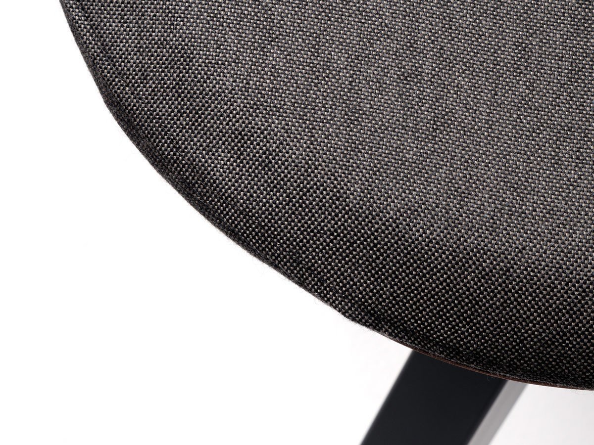 【アールエスバルセロナ/RS BARCELONA / GOODS】のYOU AND ME COLLECTION CUSHIONS / ユーアンドミー コレクション クッション 50 スツール インテリア・キッズ・メンズ・レディースファッション・服の通販 founy(ファニー) 　送料無料　Free Shipping　アウトドア　Outdoor Clothing　クッション　Cushion, Throw Pillow　コレクション　Collection, Seasonal Line　ホーム・キャンプ・アウトドア・お取り寄せ　Home Living / Home & Lifestyle / Camping Gear / Outdoor Camping　家具・インテリア　Home Furniture & Interior. Stylish & Functional Living Spaces　チェア・椅子　Seating & Chairs　スツール・バースツール　Stools & Bar Stools　張地:SUNELLA / ダークトープ|ID: prp329100000009366 ipo3291000000035616511