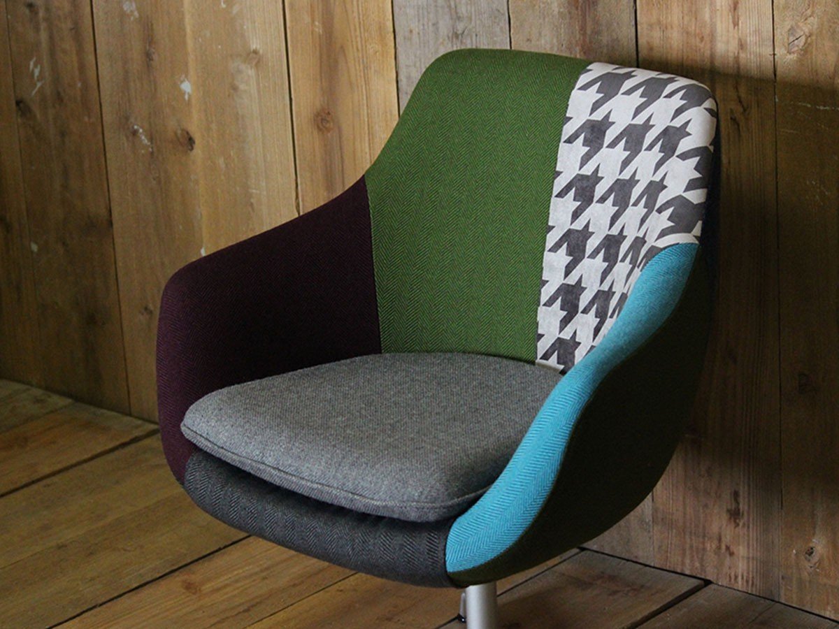 【スウィッチ/SWITCH / GOODS】のCosmic Chair Caster Type / コスミックチェア キャスタータイプ(モザイク) 人気、トレンドファッション・服の通販 founy(ファニー) 　送料無料　Free Shipping　おすすめ　Recommend　フォルム　Form　モザイク　Mosaic　ホーム・キャンプ・アウトドア・お取り寄せ　Home,Garden,Outdoor,Camping Gear　家具・インテリア　Home Furniture & Interior. Stylish & Functional Living Spaces　チェア・椅子　Chair　オフィスチェア・デスクチェア　Office Chair/Desk Chair　other-3|ID: prp329100000009386 ipo3291000000031546505