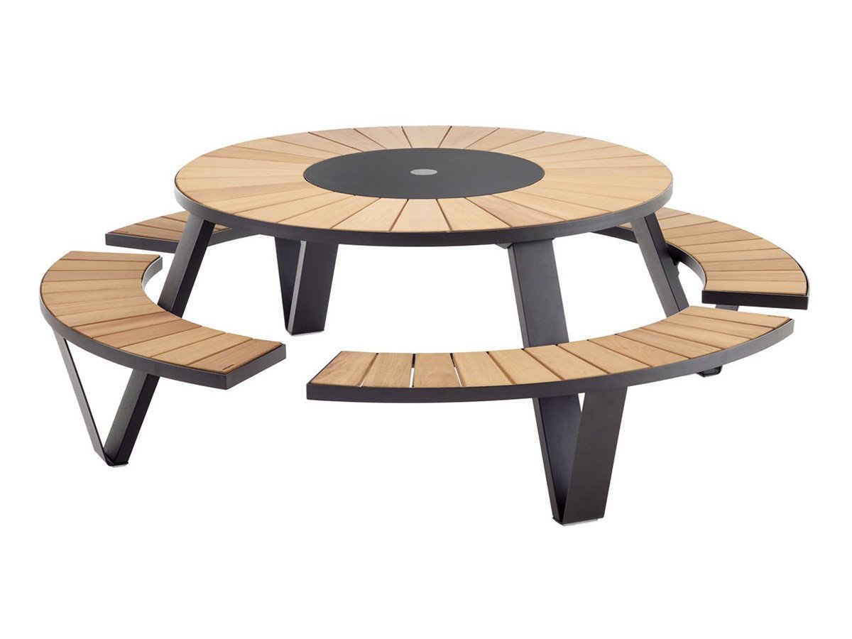 【エクストレミス/extremis / GOODS】のPantagruel picnic / パンタグリュエル ピクニック インテリア・キッズ・メンズ・レディースファッション・服の通販 founy(ファニー) 　アウトドア　Outdoor　ウッド　Wood　コーティング　Coating　テーブル　Table　パウダー　Powder　フレーム　Flame　ホーム・キャンプ・アウトドア・お取り寄せ　Home,Garden,Outdoor,Camping Gear　家具・インテリア　Furniture　テーブル　Table　カフェテーブル　Cafe Table　ウッド:イロコウッド、フレーム:ブラック × ブラックターンテーブル|ID: prp329100000009553 ipo3291000000030249534