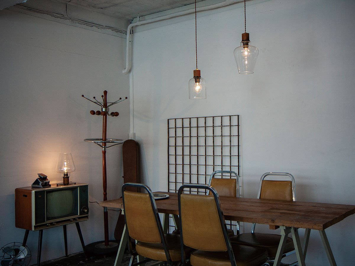 【アプロス/APROZ / GOODS】のARROW / P / アロー / ペンダント インテリア・キッズ・メンズ・レディースファッション・服の通販 founy(ファニー) 送料無料 Free Shipping ガラス Glass, Glassware コルク Cork, Cork Material シンプル Simple, Minimal ツイスト Tweed, Tweed Fabric フォルム Silhouette, Form ホーム・キャンプ・アウトドア・お取り寄せ Home Living / Home & Lifestyle / Camping Gear / Outdoor Camping 家具・インテリア Home Furniture & Interior. Stylish & Functional Living Spaces ライト・照明 Lamps & Lighting Fixtures ペンダントライト・吊り下げ照明 Pendant Light / Hanging Light Fixture 右:本商品|ID: prp329100000009597 ipo3291000000034378101