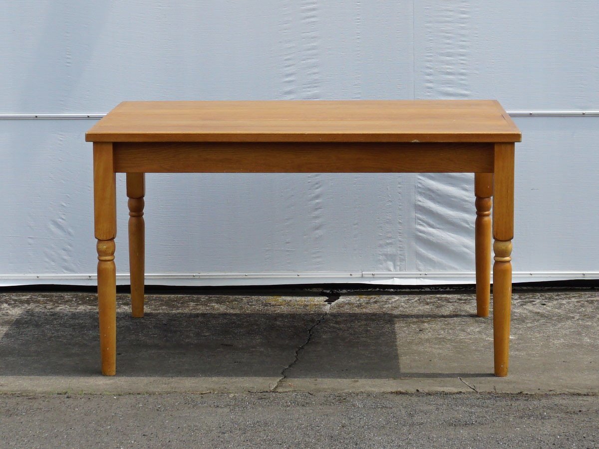 【リ ストア フィクスチャー ユナイテッドアローズ/RE : Store Fixture UNITED ARROWS LTD. / GOODS】のEarly American Wood Table / アーリーアメリカン ウッドテーブル 人気、トレンドファッション・服の通販 founy(ファニー) 　おすすめ　Recommend　ウッド　Wood　コンパクト　Compact　シンプル　Simple　ダメージ　Damage　テーブル　Table　ホーム・キャンプ・アウトドア・お取り寄せ　Home,Garden,Outdoor,Camping Gear　家具・インテリア　Furniture　テーブル　Table　ダイニングテーブル　Dining Table　 other-1|ID: prp329100000009765 ipo3291000000028554464