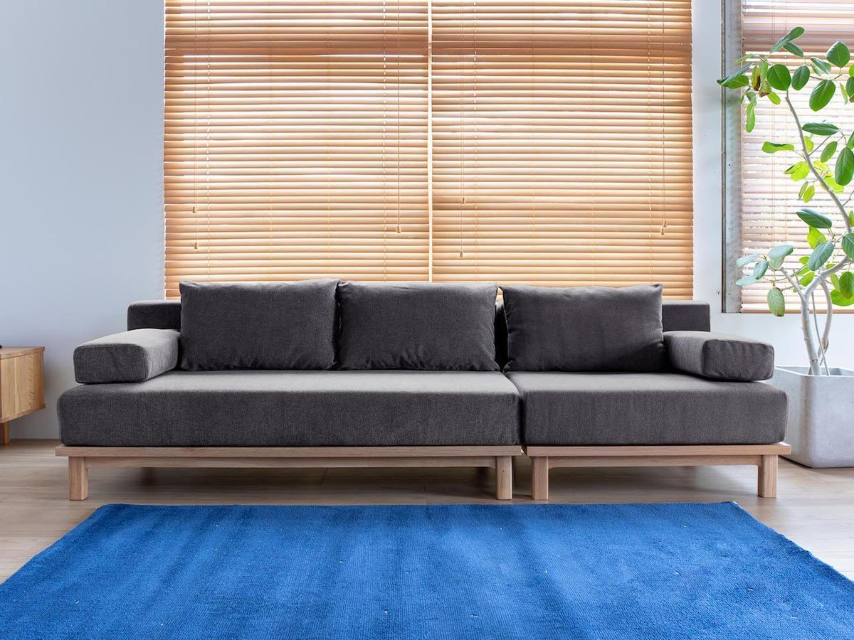 【シーヴ/SIEVE / GOODS】のrect. unit sofa 1seater / レクトユニット ソファ 1人掛け インテリア・キッズ・メンズ・レディースファッション・服の通販 founy(ファニー) 　クッション　Cushion, Throw Pillow　コンパクト　Compact, Small Size　ロング　Long, Long-Length　ホーム・キャンプ・アウトドア・お取り寄せ　Home Living / Home & Lifestyle / Camping Gear / Outdoor Camping　家具・インテリア　Home Furniture & Interior. Stylish & Functional Living Spaces　ソファー　Couches & Sofas　シリーズ組み合わせ例左:同シリーズ「ワイド」、右:本商品|ID: prp329100000010032 ipo3291000000030219574