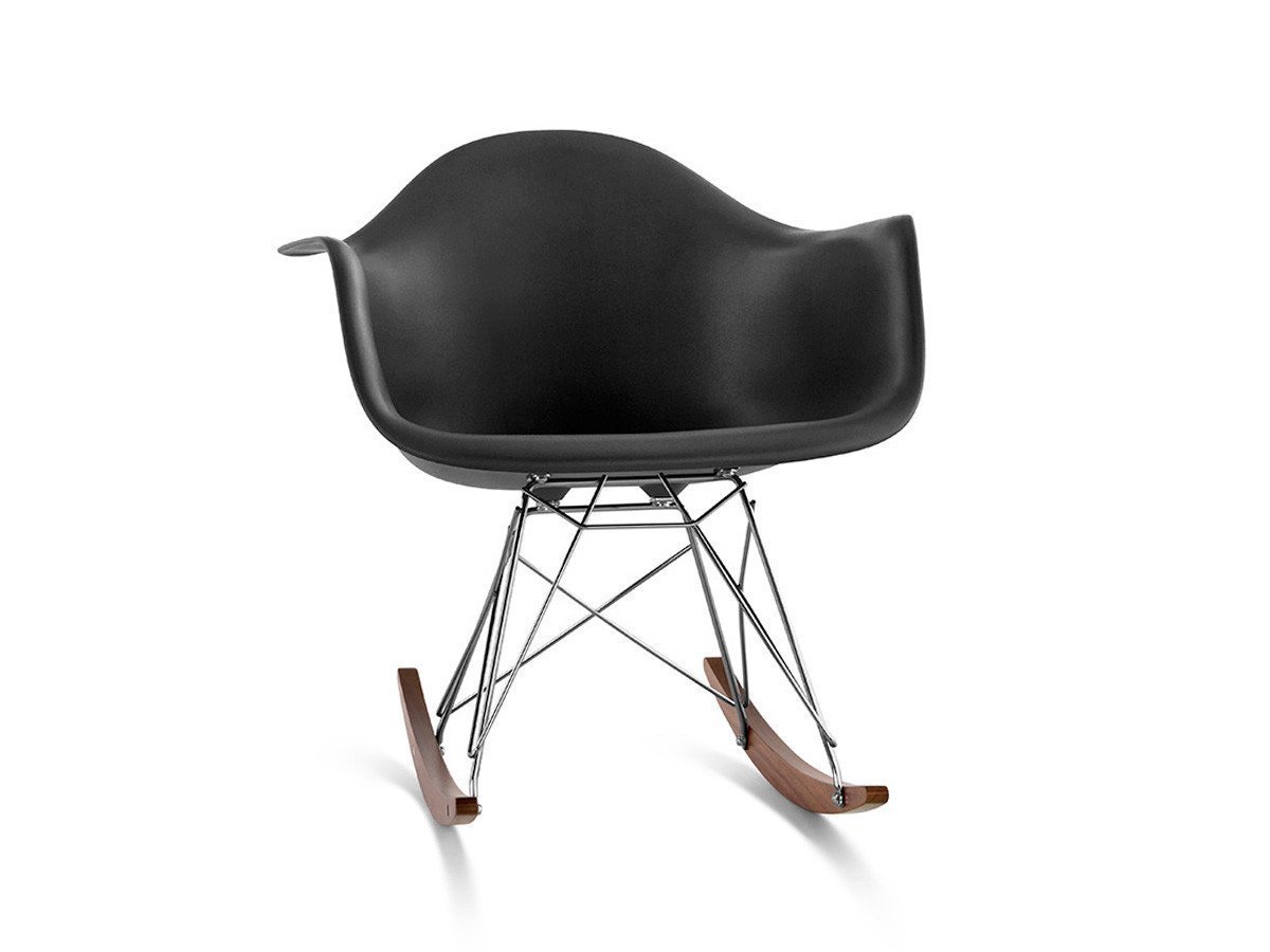 【ハーマンミラー/Herman Miller / GOODS】のEames Molded Plastic Arm Shell Chair / イームズ プラスチックアームシェルチェア ロッカーベース RAR. インテリア・キッズ・メンズ・レディースファッション・服の通販 founy(ファニー) シンプル Simple, Minimal 人気 Popular, Best Seller フォルム Silhouette, Form ホーム・キャンプ・アウトドア・お取り寄せ Home Living / Home & Lifestyle / Camping Gear / Outdoor Camping 家具・インテリア Home Furniture & Interior. Stylish & Functional Living Spaces チェア・椅子 Seating & Chairs ロッキングチェア・ゆりかご椅子 Rocking Chairs & Gliders シェルブラック、ベーストリバレントクローム、ウッドウォールナット|ID: prp329100000010092 ipo3291000000034617260