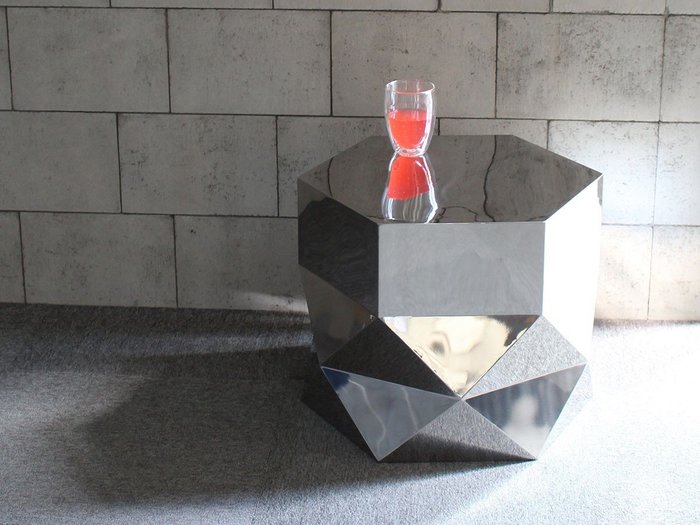 【三代目板金屋/Bankinya / GOODS】のhexagon stool / coffee table / ヘキサゴン スツール / コーヒーテーブル インテリア・キッズ・メンズ・レディースファッション・服の通販 founy(ファニー) https://founy.com/ 送料無料 Free Shipping おすすめ Recommended / Our Picks テーブル Table, Dining Table フォルム Silhouette, Form ホーム・キャンプ・アウトドア・お取り寄せ Home Living / Home & Lifestyle / Camping Gear / Outdoor Camping 家具・インテリア Home Furniture & Interior. Stylish & Functional Living Spaces チェア・椅子 Seating & Chairs スツール・バースツール Stools & Bar Stools ホーム・キャンプ・アウトドア・お取り寄せ Home Living / Home & Lifestyle / Camping Gear / Outdoor Camping 家具・インテリア Home Furniture & Interior. Stylish & Functional Living Spaces テーブル Dining, Coffee & Side Tables サイドテーブル・ナイトテーブル Side & End Tables |ID: prp329100000010238 ipo3291000000030215541