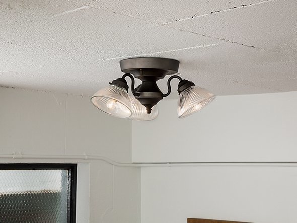 【フライミー ファクトリー/FLYMEe Factory / GOODS】のCUSTOM SERIES 3 Ceiling Lamp × Diner S / カスタムシリーズ 3灯シーリングランプ × ダイナーS インテリア・キッズ・メンズ・レディースファッション・服の通販 founy(ファニー) 　送料無料　Free Shipping　アンティーク　Antique-Inspired　ガラス　Glass, Glassware　シンプル　Simple, Minimal　スリット　Slit, Slit Detail　モチーフ　Motif, Design Theme　ホーム・キャンプ・アウトドア・お取り寄せ　Home Living / Home & Lifestyle / Camping Gear / Outdoor Camping　家具・インテリア　Home Furniture & Interior. Stylish & Functional Living Spaces　ライト・照明　Lamps & Lighting Fixtures　シーリングライト・天井照明　Ceiling Light / Flush Mount Light　器具本体:ビンテージメタル|ID: prp329100000010254 ipo3291000000034199537
