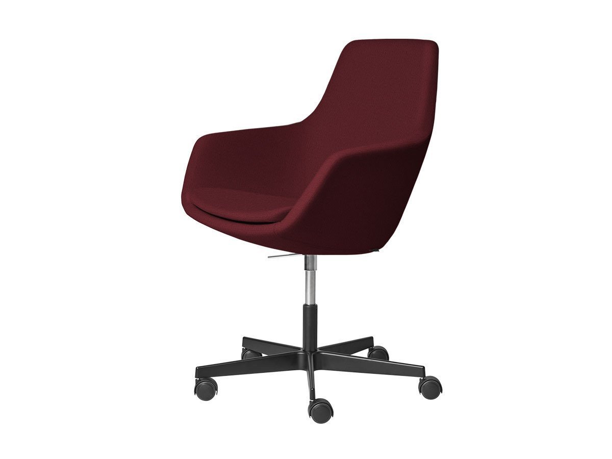 【フリッツ ハンセン/FRITZ HANSEN / GOODS】のLITTLE GIRAFFE / リトルジラフ チェア キャスター付5スターベース 3211 / 3211R インテリア・キッズ・メンズ・レディースファッション・服の通販 founy(ファニー) 　サテン　Satin, Glossy Fabric　テーブル　Table, Dining Table　ファブリック　Fabric, Textile　フレーム　Frame, Outline　送料無料　Free Shipping　ホーム・キャンプ・アウトドア・お取り寄せ　Home Living / Home & Lifestyle / Camping Gear / Outdoor Camping　家具・インテリア　Home Furniture & Interior. Stylish & Functional Living Spaces　チェア・椅子　Seating & Chairs　オフィスチェア・在宅ワーク用チェア　Office & Desk Chairs　張地:1140 レッドユニ(クリスチャンハウン)、脚部:ブラック粉体塗装仕上|ID: prp329100000010265 ipo3291000000030228478