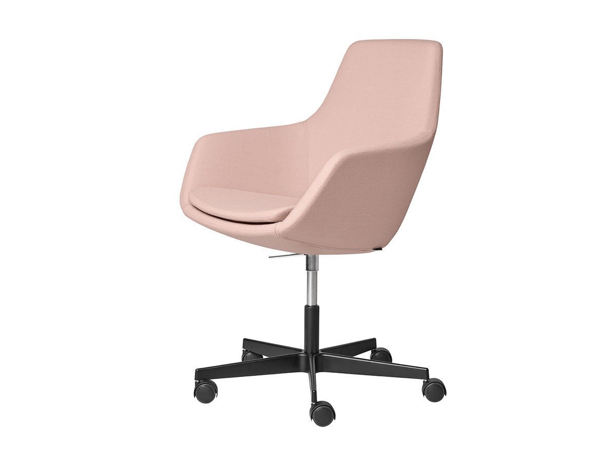 【フリッツ ハンセン/FRITZ HANSEN / GOODS】のLITTLE GIRAFFE / リトルジラフ チェア キャスター付5スターベース 3211 / 3211R インテリア・キッズ・メンズ・レディースファッション・服の通販 founy(ファニー) 　サテン　Satin, Glossy Fabric　テーブル　Table, Dining Table　ファブリック　Fabric, Textile　フレーム　Frame, Outline　送料無料　Free Shipping　ホーム・キャンプ・アウトドア・お取り寄せ　Home Living / Home & Lifestyle / Camping Gear / Outdoor Camping　家具・インテリア　Home Furniture & Interior. Stylish & Functional Living Spaces　チェア・椅子　Seating & Chairs　オフィスチェア・在宅ワーク用チェア　Office & Desk Chairs　張地:CAPTURE / 5801 ピンク、脚部:ブラック粉体塗装仕上|ID: prp329100000010265 ipo3291000000030228670
