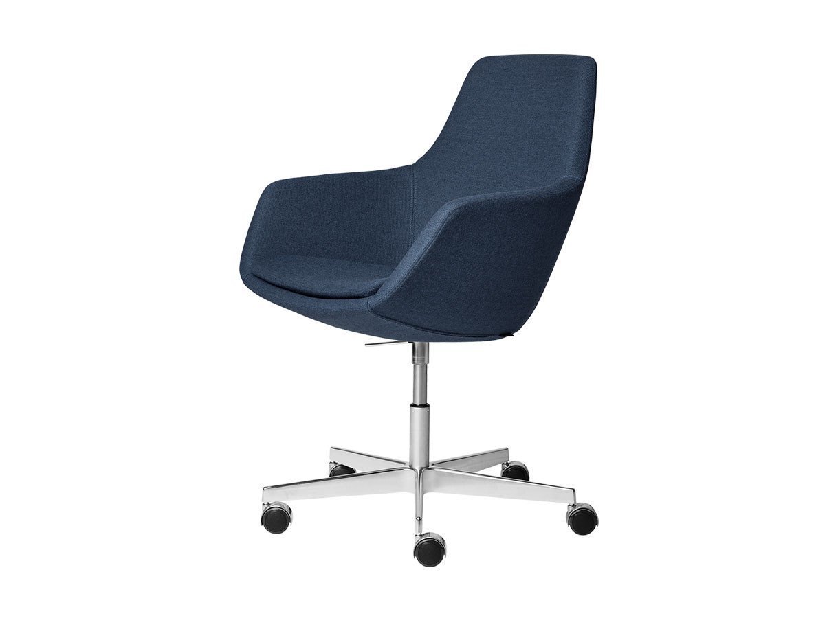 【フリッツ ハンセン/FRITZ HANSEN / GOODS】のLITTLE GIRAFFE / リトルジラフ チェア キャスター付5スターベース 3211 / 3211R インテリア・キッズ・メンズ・レディースファッション・服の通販 founy(ファニー) 　サテン　Satin, Glossy Fabric　テーブル　Table, Dining Table　ファブリック　Fabric, Textile　フレーム　Frame, Outline　送料無料　Free Shipping　ホーム・キャンプ・アウトドア・お取り寄せ　Home Living / Home & Lifestyle / Camping Gear / Outdoor Camping　家具・インテリア　Home Furniture & Interior. Stylish & Functional Living Spaces　チェア・椅子　Seating & Chairs　オフィスチェア・在宅ワーク用チェア　Office & Desk Chairs　張地:CAPTURE / 6001 ブルー、脚部:アルミニウム / サテン仕上|ID: prp329100000010265 ipo3291000000030228676
