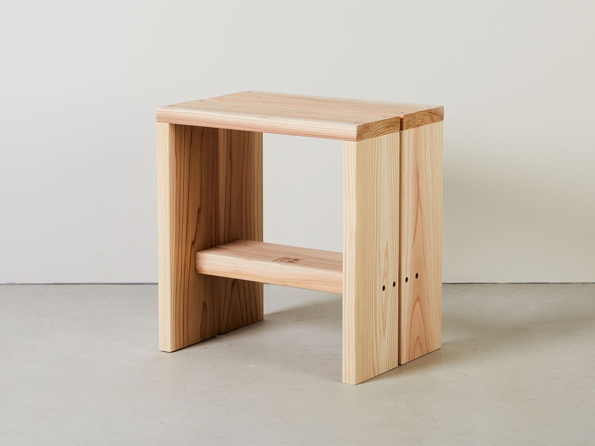 【石巻工房/Ishinomaki Laboratory / GOODS】のSTAND STOOL / スタンド スツール 人気、トレンドファッション・服の通販 founy(ファニー) 　送料無料　Free Shipping　シンプル　Simple, Minimal　スタンド　Stand Collar, Upright Stand　スリット　Slit, Slit Detail　ホーム・キャンプ・アウトドア・お取り寄せ　Home Living / Home & Lifestyle / Camping Gear / Outdoor Camping　家具・インテリア　Home Furniture & Interior. Stylish & Functional Living Spaces　チェア・椅子　Seating & Chairs　スツール・バースツール　Stools & Bar Stools　 other-1|ID: prp329100000010282 ipo3291000000035341084