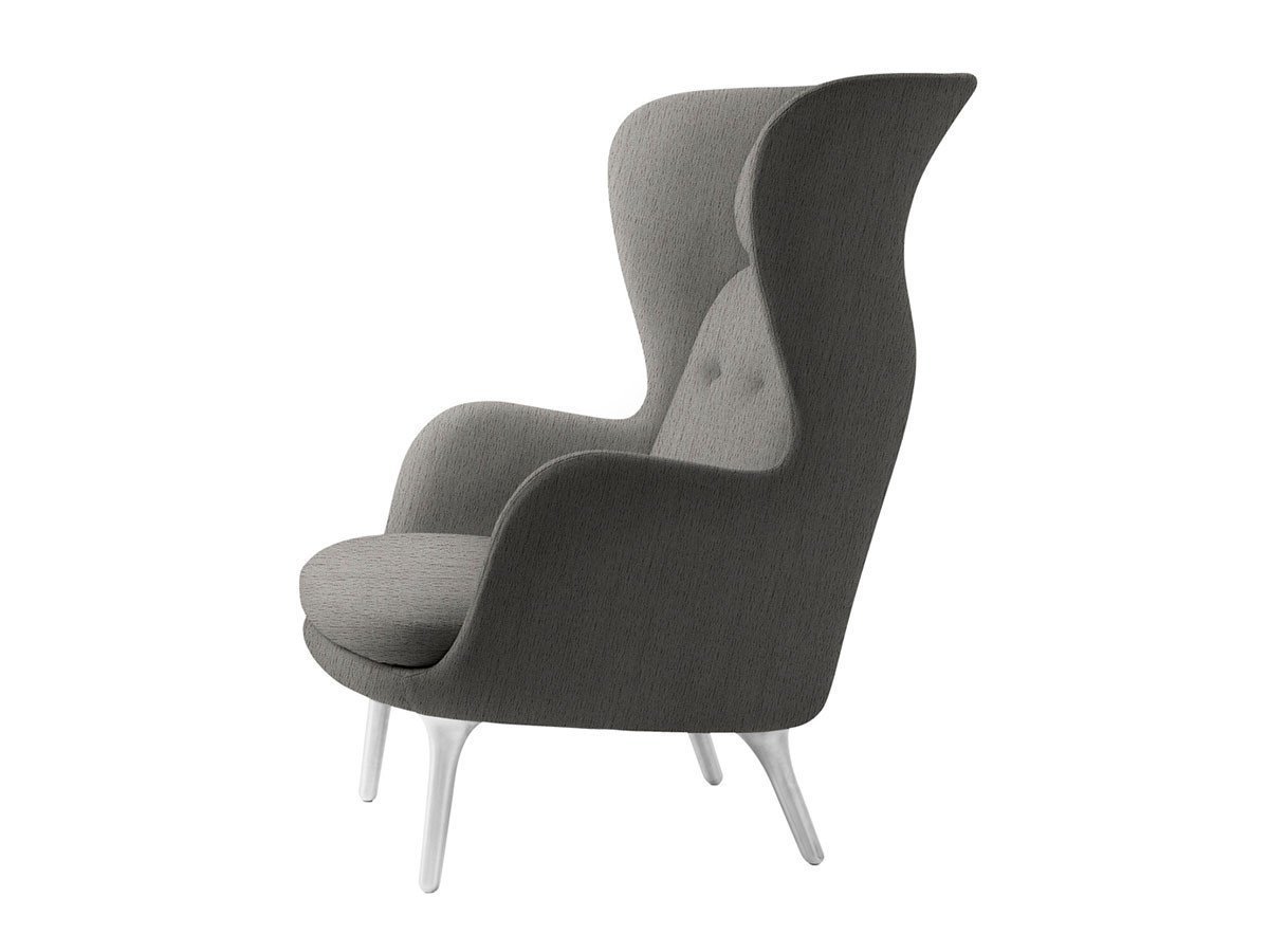 【フリッツ ハンセン/FRITZ HANSEN / GOODS】のRO / ロオチェア ラウンジチェア サテン仕上アルミ製ベース JH1 人気、トレンドファッション・服の通販 founy(ファニー) 　クッション　Cushion, Throw Pillow　グラス　Glass, Eyewear　サテン　Satin, Glossy Fabric　テーブル　Table, Dining Table　ファブリック　Fabric, Textile　フォルム　Silhouette, Form　フォーム　Form　おすすめ　Recommended / Our Picks　ホーム・キャンプ・アウトドア・お取り寄せ　Home Living / Home & Lifestyle / Camping Gear / Outdoor Camping　家具・インテリア　Home Furniture & Interior. Stylish & Functional Living Spaces　チェア・椅子　Seating & Chairs　ラウンジチェア・リクライナー　Lounge Chairs / Recliners　other-2|ID: prp329100000010313 ipo3291000000031551595