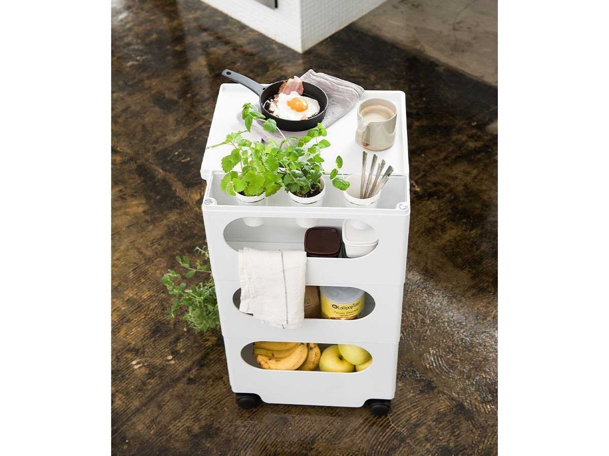 【ビーライン/B LINE / GOODS】のBoby Wagon / ボビーワゴン 2段3トレイ インテリア・キッズ・メンズ・レディースファッション・服の通販 founy(ファニー) 　イタリア　Italy　コレクション　Collection, Seasonal Line　デスク　Desk, Work Desk　ニューヨーク　New York, NYC Style　ポケット　Pocket, Pocket Detail　送料無料　Free Shipping　おすすめ　Recommended / Our Picks　ホーム・キャンプ・アウトドア・お取り寄せ　Home Living / Home & Lifestyle / Camping Gear / Outdoor Camping　家具・インテリア　Home Furniture & Interior. Stylish & Functional Living Spaces　デスク・机　Study & Work Desks　デスクワゴン・サイドワゴン　Mobile Pedestal /Office Cart　ホーム・キャンプ・アウトドア・お取り寄せ　Home Living / Home & Lifestyle / Camping Gear / Outdoor Camping　家具・インテリア　Home Furniture & Interior. Stylish & Functional Living Spaces　収納家具・キャビネット　Storage Furniture　チェストワゴン・移動式収納　Mobile Wagon　参考イメージ|ID: prp329100000010394 ipo3291000000036869612