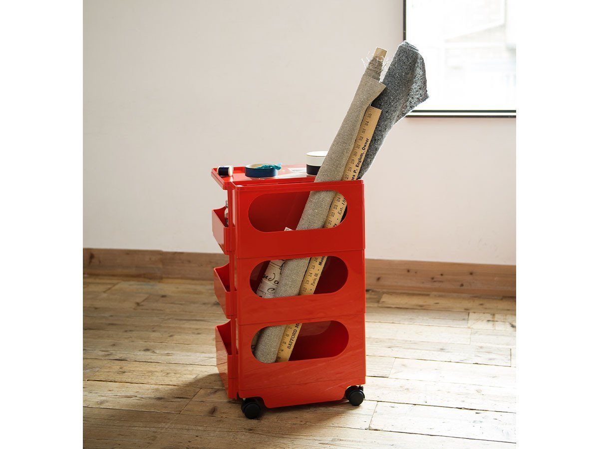 【ビーライン/B LINE / GOODS】のBoby Wagon / ボビーワゴン 2段3トレイ インテリア・キッズ・メンズ・レディースファッション・服の通販 founy(ファニー) 　イタリア　Italy　コレクション　Collection, Seasonal Line　デスク　Desk, Work Desk　ニューヨーク　New York, NYC Style　ポケット　Pocket, Pocket Detail　送料無料　Free Shipping　おすすめ　Recommended / Our Picks　ホーム・キャンプ・アウトドア・お取り寄せ　Home Living / Home & Lifestyle / Camping Gear / Outdoor Camping　家具・インテリア　Home Furniture & Interior. Stylish & Functional Living Spaces　デスク・机　Study & Work Desks　デスクワゴン・サイドワゴン　Mobile Pedestal /Office Cart　ホーム・キャンプ・アウトドア・お取り寄せ　Home Living / Home & Lifestyle / Camping Gear / Outdoor Camping　家具・インテリア　Home Furniture & Interior. Stylish & Functional Living Spaces　収納家具・キャビネット　Storage Furniture　チェストワゴン・移動式収納　Mobile Wagon　参考イメージ|ID: prp329100000010394 ipo3291000000036869615