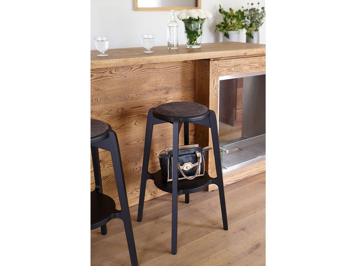 【ヒラシマ/HIRASHIMA / GOODS】のAGILE Counter Stool / アジレ カウンタースツール(張座) 人気、トレンドファッション・服の通販 founy(ファニー) 　クッション　Cushion　軽量　Lightweight　バランス　Balance　ファブリック　Fabric　エレガント 上品　Elegant　ホーム・キャンプ・アウトドア・お取り寄せ　Home,Garden,Outdoor,Camping Gear　家具・インテリア　Furniture　チェア・椅子　Chair　スツール　Stool　ホーム・キャンプ・アウトドア・お取り寄せ　Home,Garden,Outdoor,Camping Gear　家具・インテリア　Furniture　チェア・椅子　Chair　カウンターチェア・ハイスツール　Counter Chair/High Stool　other-4|ID: prp329100000010427 ipo3291000000031497602