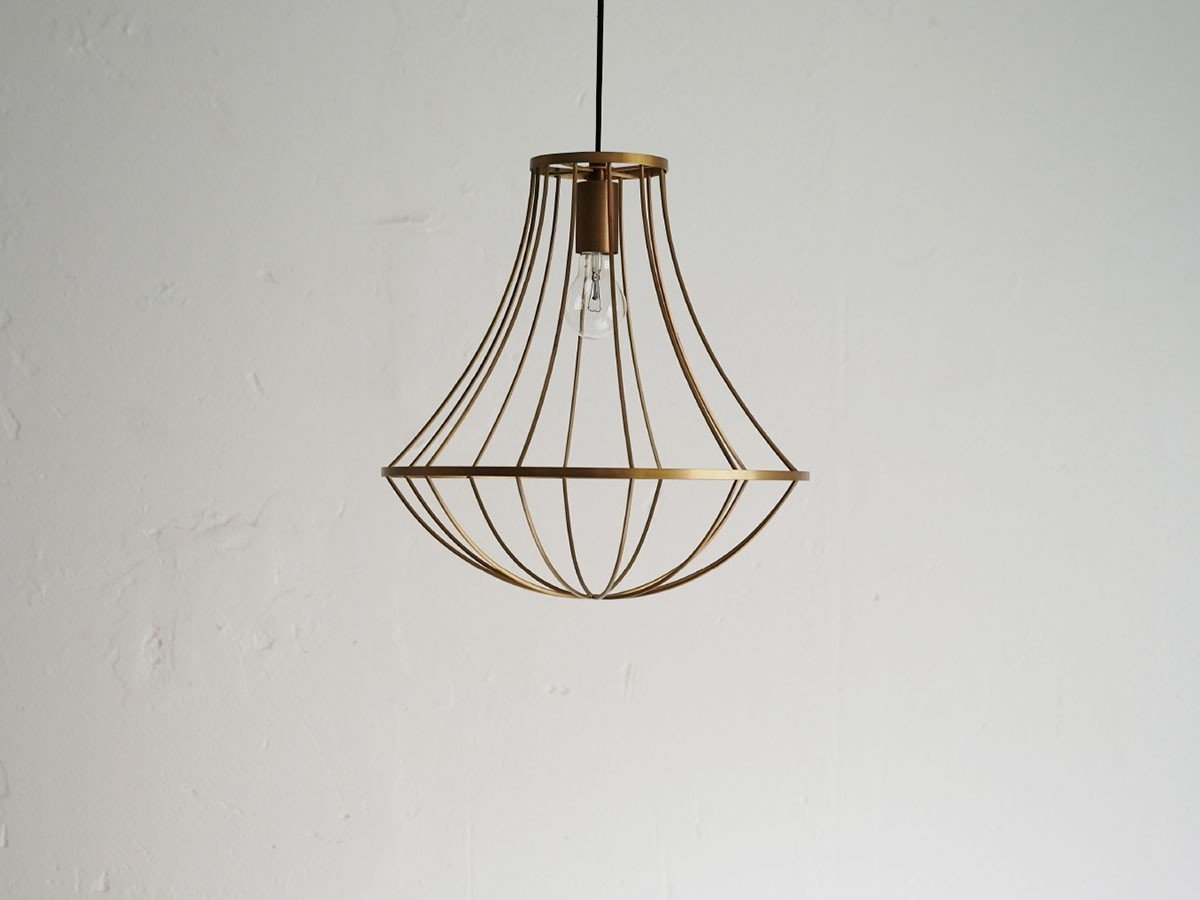 【フライミー ブラン/FLYMEe Blanc / GOODS】のPendant Lamp / ペンダントランプ #12691 インテリア・キッズ・メンズ・レディースファッション・服の通販 founy(ファウニー) 　送料無料　Free Shipping　おすすめ　Recommended / Our Picks　シンプル　Simple, Minimal　フォルム　Silhouette, Form　フレーム　Frame, Outline　ホーム・キャンプ・アウトドア・お取り寄せ　Home Living / Home & Lifestyle / Camping Gear / Outdoor Camping　家具・インテリア　Home Furniture & Interior. Stylish & Functional Living Spaces　ライト・照明　Lamps & Lighting Fixtures　ペンダントライト・吊り下げ照明　Pendant Light / Hanging Light Fixture　アンティークゴールド、付属電球:白熱電球|ID: prp329100000010457 ipo3291000000037076181