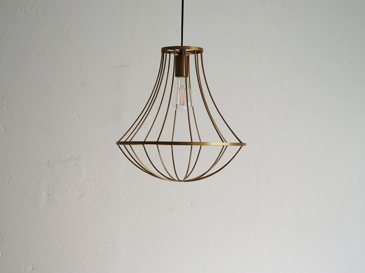 【フライミー ブラン/FLYMEe Blanc / GOODS】のPendant Lamp / ペンダントランプ #12691 インテリア・キッズ・メンズ・レディースファッション・服の通販 founy(ファウニー) 　送料無料　Free Shipping　おすすめ　Recommended / Our Picks　シンプル　Simple, Minimal　フォルム　Silhouette, Form　フレーム　Frame, Outline　ホーム・キャンプ・アウトドア・お取り寄せ　Home Living / Home & Lifestyle / Camping Gear / Outdoor Camping　家具・インテリア　Home Furniture & Interior. Stylish & Functional Living Spaces　ライト・照明　Lamps & Lighting Fixtures　ペンダントライト・吊り下げ照明　Pendant Light / Hanging Light Fixture　アンティークゴールド、付属電球:LED電球|ID: prp329100000010457 ipo3291000000037076182