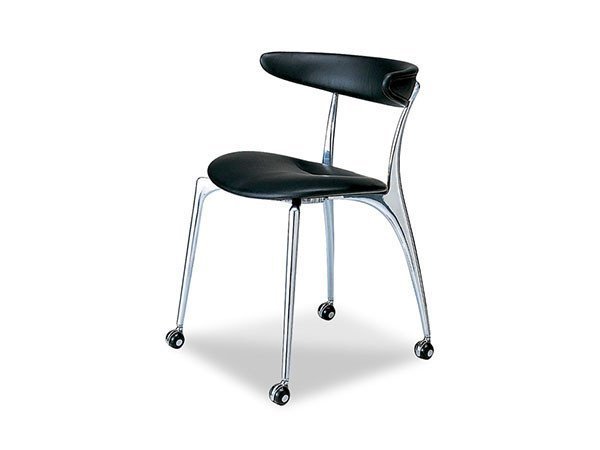 【フライミー ノワール/FLYMEe Noir / GOODS】のArm Chair / アームチェア 4本脚キャスター m71232 インテリア・キッズ・メンズ・レディースファッション・服の通販 founy(ファニー) 　送料無料　Free Shipping　ホーム・キャンプ・アウトドア・お取り寄せ　Home Living / Home & Lifestyle / Camping Gear / Outdoor Camping　家具・インテリア　Home Furniture & Interior. Stylish & Functional Living Spaces　チェア・椅子　Seating & Chairs　ダイニングチェア・木製チェア　Dining Chairs　ホーム・キャンプ・アウトドア・お取り寄せ　Home Living / Home & Lifestyle / Camping Gear / Outdoor Camping　家具・インテリア　Home Furniture & Interior. Stylish & Functional Living Spaces　チェア・椅子　Seating & Chairs　アームチェア・アクセントチェア　Armchairs & Accent Chairs　張地:本革ブラック|ID: prp329100000010513 ipo3291000000033100903