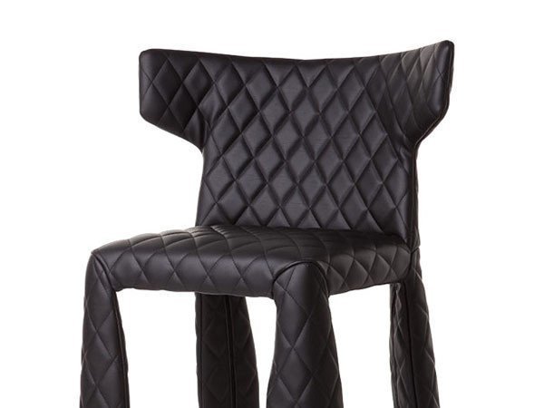 【モーイ/moooi / GOODS】のMonster Armchair / モンスター アームチェア(合成皮革) インテリア・キッズ・メンズ・レディースファッション・服の通販 founy(ファニー) 送料無料 Free Shipping クッション Cushion, Throw Pillow フォルム Silhouette, Form ミックス Mix, Mixed Style ラグジュアリー Luxury, Elegant ホーム・キャンプ・アウトドア・お取り寄せ Home Living / Home & Lifestyle / Camping Gear / Outdoor Camping 家具・インテリア Home Furniture & Interior. Stylish & Functional Living Spaces チェア・椅子 Seating & Chairs ダイニングチェア・木製チェア Dining Chairs ホーム・キャンプ・アウトドア・お取り寄せ Home Living / Home & Lifestyle / Camping Gear / Outdoor Camping 家具・インテリア Home Furniture & Interior. Stylish & Functional Living Spaces チェア・椅子 Seating & Chairs アームチェア・アクセントチェア Armchairs & Accent Chairs タイプ:刺繍なし|ID: prp329100000010606 ipo3291000000034169256