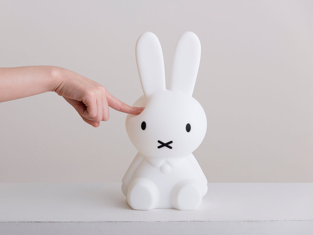 【ミスターマリア/Mr Maria / GOODS】のFIRST LIGHT miffy and friends Miffy / ファーストライト ミッフィー & フレンズ ミッフィー インテリア・キッズ・メンズ・レディースファッション・服の通販 founy(ファウニー) 　アウトドア　Outdoor Clothing　シリコン　Silicone, Silicone Material　テーブル　Table, Dining Table　ベビー　Baby, Babywear　送料無料　Free Shipping　おすすめ　Recommended / Our Picks　ホーム・キャンプ・アウトドア・お取り寄せ　Home Living / Home & Lifestyle / Camping Gear / Outdoor Camping　家具・インテリア　Home Furniture & Interior. Stylish & Functional Living Spaces　ライト・照明　Lamps & Lighting Fixtures　ホーム・キャンプ・アウトドア・お取り寄せ　Home Living / Home & Lifestyle / Camping Gear / Outdoor Camping　家具・インテリア　Home Furniture & Interior. Stylish & Functional Living Spaces　キッズ家具　Children's Furniture & Storage　本体は柔らかなソフトシリコン製です。|ID: prp329100000010638 ipo3291000000036988876