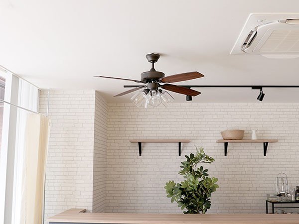 【フライミーパーラー/FLYMEe Parlor / GOODS】のCeiling Fan / シーリングファン #106778 人気、トレンドファッション・服の通販 founy(ファニー) 　ヴィンテージ　Vintage Style　ガラス　Glass, Glassware　ダウン　Down, Puffer　ブレード　Braid, Decorative Trim　リバーシブル　Reversible, Two-Sided　冬　Winter / This Winter　送料無料　Free Shipping　夏　Summer　ホーム・キャンプ・アウトドア・お取り寄せ　Home Living / Home & Lifestyle / Camping Gear / Outdoor Camping　家具・インテリア　Home Furniture & Interior. Stylish & Functional Living Spaces　ライト・照明　Lamps & Lighting Fixtures　other-3|ID: prp329100000010646 ipo3291000000031544707