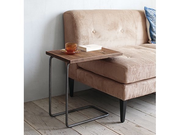 【ノットアンティークス/knot antiques / CRASH GATE / GOODS】のCHAY SIDE TABLE / チャイ2 サイドテーブル インテリア・キッズ・メンズ・レディースファッション・服の通販 founy(ファニー) 　シンプル　Simple　テーブル　Table　フレーム　Flame　ホーム・キャンプ・アウトドア・お取り寄せ　Home,Garden,Outdoor,Camping Gear　家具・インテリア　Furniture　テーブル　Table　サイドテーブル・小テーブル　Side Table/Small Table　|ID: prp329100000010678 ipo3291000000025303102