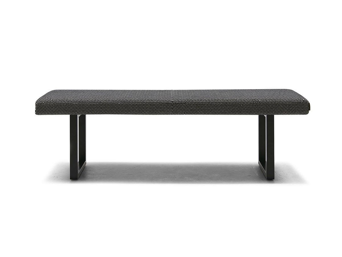 【マスターウォール/MASTERWAL / GOODS】のGROW BENCH STEEL LEGS / グロウ ベンチ スチールレッグス インテリア・キッズ・メンズ・レディースファッション・服の通販 founy(ファニー) 　クッション　Cushion, Throw Pillow　テーブル　Table, Dining Table　フォルム　Silhouette, Form　モダン　Modern, Contemporary　ホーム・キャンプ・アウトドア・お取り寄せ　Home Living / Home & Lifestyle / Camping Gear / Outdoor Camping　家具・インテリア　Home Furniture & Interior. Stylish & Functional Living Spaces　チェア・椅子　Seating & Chairs　ダイニングベンチ・玄関ベンチ　Bench & Dining Benches　サイズ:幅160cm|ID: prp329100000010823 ipo3291000000033512362