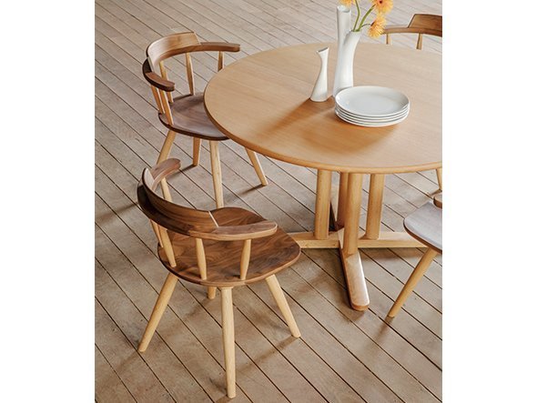 【ナガノインテリア/NAGANO INTERIOR / GOODS】のREAL arm chair / リアル アームチェア DC341-0W インテリア・キッズ・メンズ・レディースファッション・服の通販 founy(ファニー) 　送料無料　Free Shipping　ハーフ　Half, Half-Length　リアル　Real, Realistic　ホーム・キャンプ・アウトドア・お取り寄せ　Home Living / Home & Lifestyle / Camping Gear / Outdoor Camping　家具・インテリア　Home Furniture & Interior. Stylish & Functional Living Spaces　チェア・椅子　Seating & Chairs　ダイニングチェア・木製チェア　Dining Chairs　ホーム・キャンプ・アウトドア・お取り寄せ　Home Living / Home & Lifestyle / Camping Gear / Outdoor Camping　家具・インテリア　Home Furniture & Interior. Stylish & Functional Living Spaces　チェア・椅子　Seating & Chairs　アームチェア・アクセントチェア　Armchairs & Accent Chairs　ウォールナット、レッドオークと木の濃淡を生かした配色も魅力です。|ID: prp329100000010875 ipo3291000000030216723
