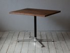 【グリニッチ オリジナル ファニチャー/greeniche original furniture / GOODS】のCafe Table / カフェテーブル 800 × 600 / 900 × 700 天板ウッド:ウォルナット、脚部ブラック × シルバー、サイズ:幅90 × 奥行70 × 高さ61cm|ID: prp329100000010948 ipo3291000000030238748