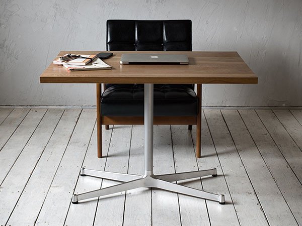 【グリニッチ オリジナル ファニチャー/greeniche original furniture / GOODS】のCafe Table / カフェテーブル 800 × 600 / 900 × 700 インテリア・キッズ・メンズ・レディースファッション・服の通販 founy(ファニー) 　オイル　Oil　スタンダード　Standard　センター　Center　テーブル　Table　人気　Popularity　おすすめ　Recommend　ホーム・キャンプ・アウトドア・お取り寄せ　Home,Garden,Outdoor,Camping Gear　家具・インテリア　Furniture　テーブル　Table　カフェテーブル　Cafe Table　天板ウッド:レッドオーク、脚部シルバー、天板サイズ:幅80 × 奥行60cm × 高さ61cm &l|ID: prp329100000010948 ipo3291000000030238786