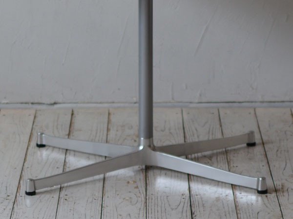【グリニッチ オリジナル ファニチャー/greeniche original furniture / GOODS】のCafe Table / カフェテーブル 800 × 600 / 900 × 700 インテリア・キッズ・メンズ・レディースファッション・服の通販 founy(ファニー) 　オイル　Oil　スタンダード　Standard　センター　Center　テーブル　Table　人気　Popularity　おすすめ　Recommend　ホーム・キャンプ・アウトドア・お取り寄せ　Home,Garden,Outdoor,Camping Gear　家具・インテリア　Furniture　テーブル　Table　カフェテーブル　Cafe Table　脚部シルバー|ID: prp329100000010948 ipo3291000000030238859