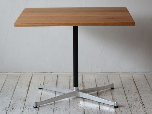 【グリニッチ オリジナル ファニチャー/greeniche original furniture / GOODS】のCafe Table / カフェテーブル 800 × 600 / 900 × 700 インテリア・キッズ・メンズ・レディースファッション・服の通販 founy(ファニー) 　オイル　Oil　スタンダード　Standard　センター　Center　テーブル　Table　人気　Popularity　おすすめ　Recommend　ホーム・キャンプ・アウトドア・お取り寄せ　Home,Garden,Outdoor,Camping Gear　家具・インテリア　Furniture　テーブル　Table　カフェテーブル　Cafe Table　天板ウッド:レッドオーク、脚部ブラック × シルバー|ID: prp329100000010948 ipo3291000000030238915