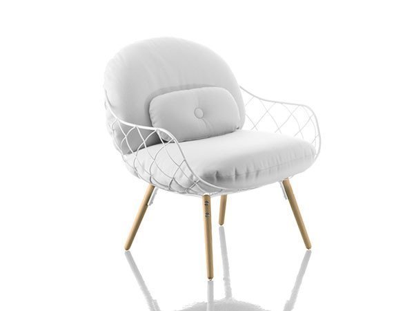 【マジス/MAGIS / GOODS】のPINA Low Chair / ピーニャ ローチェア ナチュラル脚(クヴァドラ スティールカット) インテリア・キッズ・メンズ・レディースファッション・服の通販 founy(ファニー) 　クッション　Cushion, Throw Pillow　フレーム　Frame, Outline　ワイヤー　Wire, Wired Bra　送料無料　Free Shipping　ホーム・キャンプ・アウトドア・お取り寄せ　Home Living / Home & Lifestyle / Camping Gear / Outdoor Camping　家具・インテリア　Home Furniture & Interior. Stylish & Functional Living Spaces　チェア・椅子　Seating & Chairs　ラウンジチェア・リクライナー　Lounge Chairs / Recliners　ホーム・キャンプ・アウトドア・お取り寄せ　Home Living / Home & Lifestyle / Camping Gear / Outdoor Camping　家具・インテリア　Home Furniture & Interior. Stylish & Functional Living Spaces　チェア・椅子　Seating & Chairs　ローチェア・和風座椅子　Floor & Low Chairs　ホワイト|ID: prp329100000010959 ipo3291000000033463824