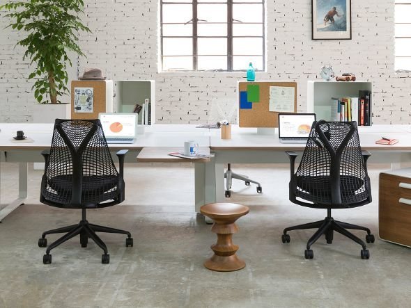 【ハーマンミラー/Herman Miller / GOODS】のSAYL Chair Suspension Mid-Back / セイルチェア サスペンションミドルバック アジャスタブルアーム(ブラック) 人気、トレンドファッション・服の通販 founy(ファニー) 　フレーム　Frame, Outline　プチプライス・低価格　Affordable / Budget Price　ホーム・キャンプ・アウトドア・お取り寄せ　Home Living / Home & Lifestyle / Camping Gear / Outdoor Camping　家具・インテリア　Home Furniture & Interior. Stylish & Functional Living Spaces　チェア・椅子　Seating & Chairs　オフィスチェア・在宅ワーク用チェア　Office & Desk Chairs　other-5|ID: prp329100000010975 ipo3291000000031489740