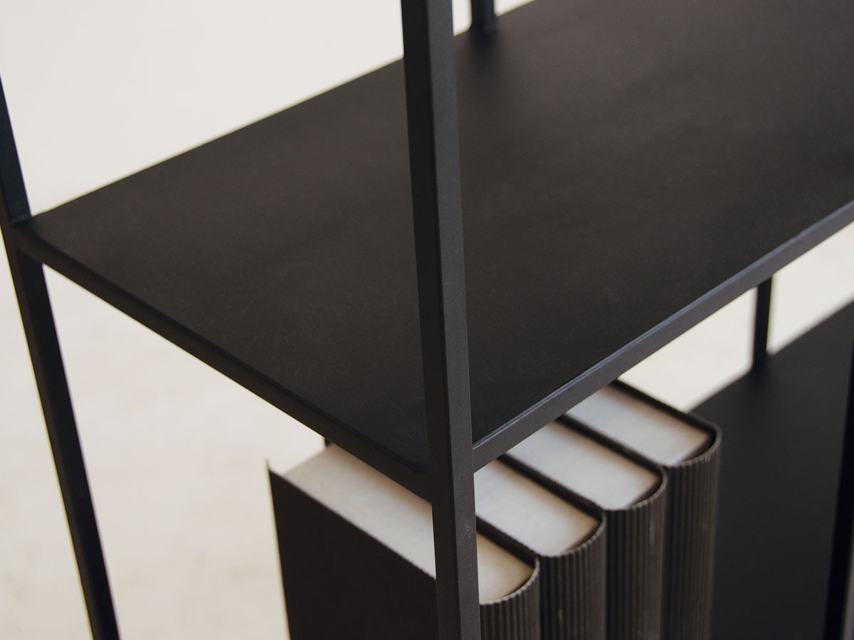 【モーダ エン カーサ/moda en casa / GOODS】のGRILLO shelf tall / グリロ シェルフ トール 人気、トレンドファッション・服の通販 founy(ファニー) 　シンプル　Simple　フレーム　Flame　メタル　Metal　ホーム・キャンプ・アウトドア・お取り寄せ　Home,Garden,Outdoor,Camping Gear　家具・インテリア　Furniture　収納家具・キャビネット　Storage Furniture　ラック・シェルフ　Rack Shelf　ホーム・キャンプ・アウトドア・お取り寄せ　Home,Garden,Outdoor,Camping Gear　家具・インテリア　Furniture　収納家具・キャビネット　Storage Furniture　本棚・マガジンラック　Bookshelf/Magazine Rack　other-3|ID: prp329100000010990 ipo3291000000031512034