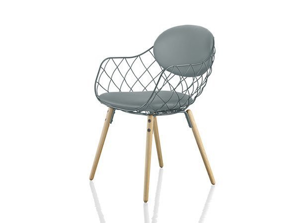 【マジス/MAGIS / GOODS】のPINA / ピーニャ アームチェア ファブリック オーバルクッション × ナチュラル脚(クヴァドラ スティールカット) インテリア・キッズ・メンズ・レディースファッション・服の通販 founy(ファニー) 送料無料 Free Shipping ウッド Wooden Design オーバル Oval Design クッション Cushion, Throw Pillow ファブリック Fabric, Textile フレーム Frame, Outline ワイヤー Wire, Wired Bra ホーム・キャンプ・アウトドア・お取り寄せ Home Living / Home & Lifestyle / Camping Gear / Outdoor Camping 家具・インテリア Home Furniture & Interior. Stylish & Functional Living Spaces チェア・椅子 Seating & Chairs ダイニングチェア・木製チェア Dining Chairs ホーム・キャンプ・アウトドア・お取り寄せ Home Living / Home & Lifestyle / Camping Gear / Outdoor Camping 家具・インテリア Home Furniture & Interior. Stylish & Functional Living Spaces チェア・椅子 Seating & Chairs アームチェア・アクセントチェア Armchairs & Accent Chairs グレイ|ID: prp329100000011125 ipo3291000000034817711