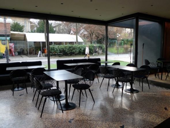 【マジス/MAGIS / GOODS】のPINA / ピーニャ アームチェア ファブリック オーバルクッション × ナチュラル脚(クヴァドラ スティールカット) インテリア・キッズ・メンズ・レディースファッション・服の通販 founy(ファニー) 送料無料 Free Shipping ウッド Wooden Design オーバル Oval Design クッション Cushion, Throw Pillow ファブリック Fabric, Textile フレーム Frame, Outline ワイヤー Wire, Wired Bra ホーム・キャンプ・アウトドア・お取り寄せ Home Living / Home & Lifestyle / Camping Gear / Outdoor Camping 家具・インテリア Home Furniture & Interior. Stylish & Functional Living Spaces チェア・椅子 Seating & Chairs ダイニングチェア・木製チェア Dining Chairs ホーム・キャンプ・アウトドア・お取り寄せ Home Living / Home & Lifestyle / Camping Gear / Outdoor Camping 家具・インテリア Home Furniture & Interior. Stylish & Functional Living Spaces チェア・椅子 Seating & Chairs アームチェア・アクセントチェア Armchairs & Accent Chairs |ID: prp329100000011125 ipo3291000000034817717