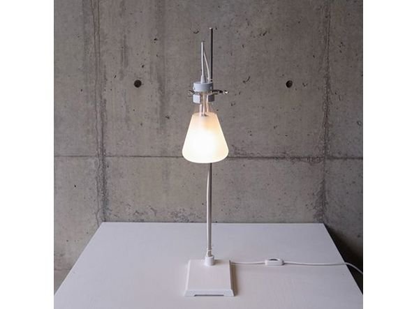 【アボード/abode / GOODS】のFLASK - table / フラスコ テーブルライト 人気、トレンドファッション・服の通販 founy(ファニー) 　送料無料　Free Shipping　テーブル　Table, Dining Table　デスク　Desk, Work Desk　フォルム　Silhouette, Form　ホーム・キャンプ・アウトドア・お取り寄せ　Home Living / Home & Lifestyle / Camping Gear / Outdoor Camping　家具・インテリア　Home Furniture & Interior. Stylish & Functional Living Spaces　ライト・照明　Lamps & Lighting Fixtures　デスクライト・卓上照明　Desk Lamp / Table Lamp / Study Light　other-5|ID: prp329100000011171 ipo3291000000031542054