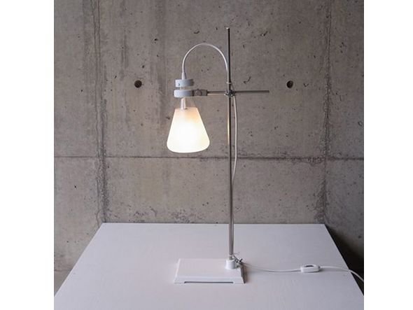 【アボード/abode / GOODS】のFLASK - table / フラスコ テーブルライト 人気、トレンドファッション・服の通販 founy(ファニー) 　送料無料　Free Shipping　テーブル　Table, Dining Table　デスク　Desk, Work Desk　フォルム　Silhouette, Form　ホーム・キャンプ・アウトドア・お取り寄せ　Home Living / Home & Lifestyle / Camping Gear / Outdoor Camping　家具・インテリア　Home Furniture & Interior. Stylish & Functional Living Spaces　ライト・照明　Lamps & Lighting Fixtures　デスクライト・卓上照明　Desk Lamp / Table Lamp / Study Light　other-6|ID: prp329100000011171 ipo3291000000031542055